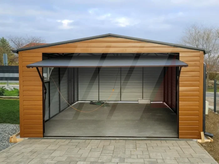 Garaż blaszany dwuspadowy złoty dąb 4m x 6m brama uchylna