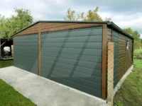 Garaż blaszany dwustanowiskowy orzech 6m x 6m bramy grafit