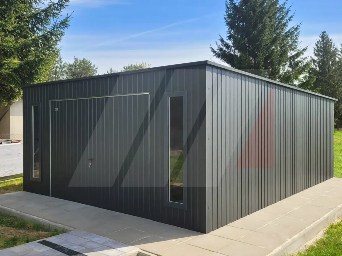 Garaż blaszany okna pionowe grafit 5m x 6m brama uchylna